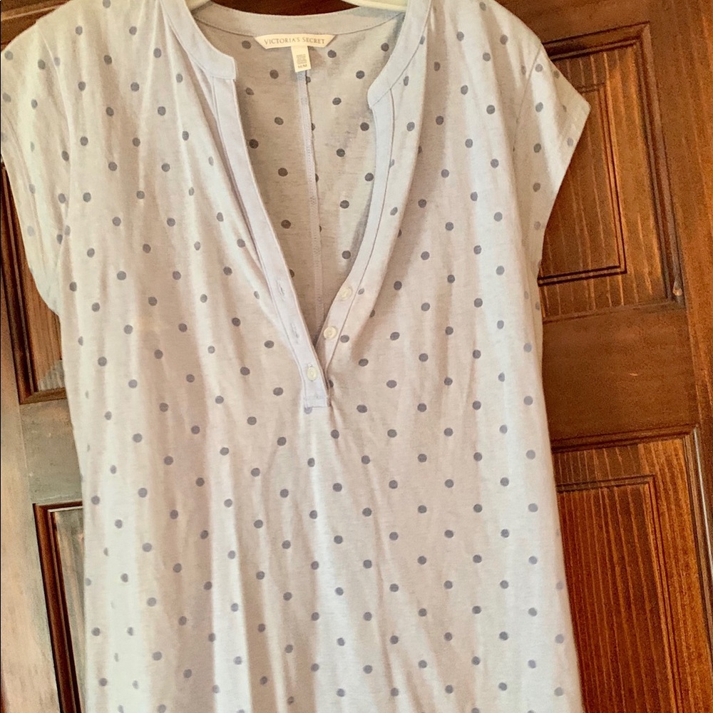 Women’s T-shirt